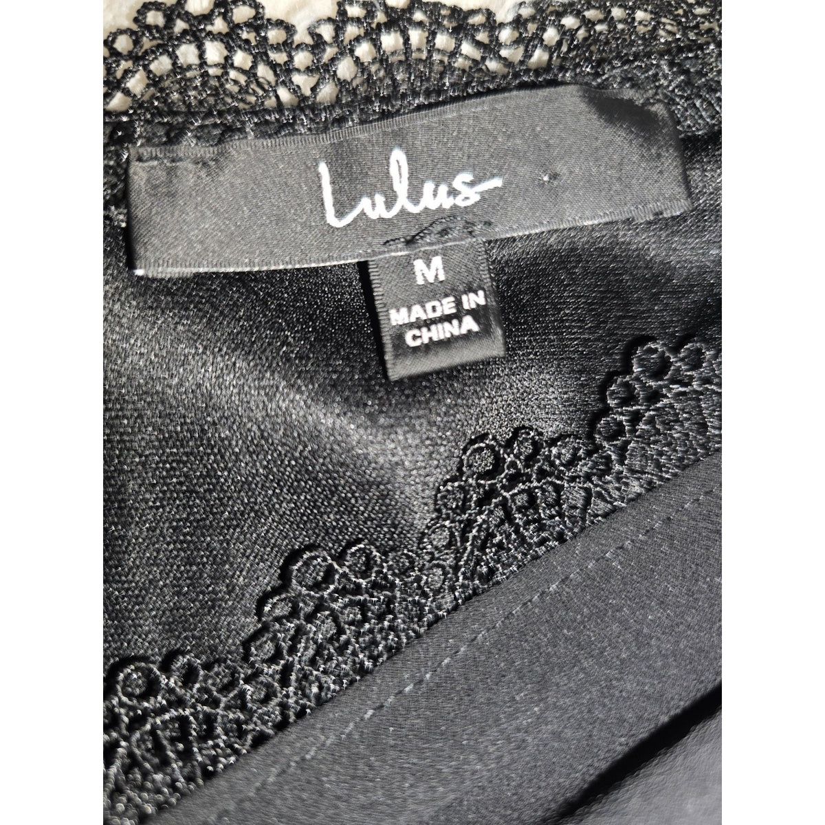 Lulus Black Mini Size M