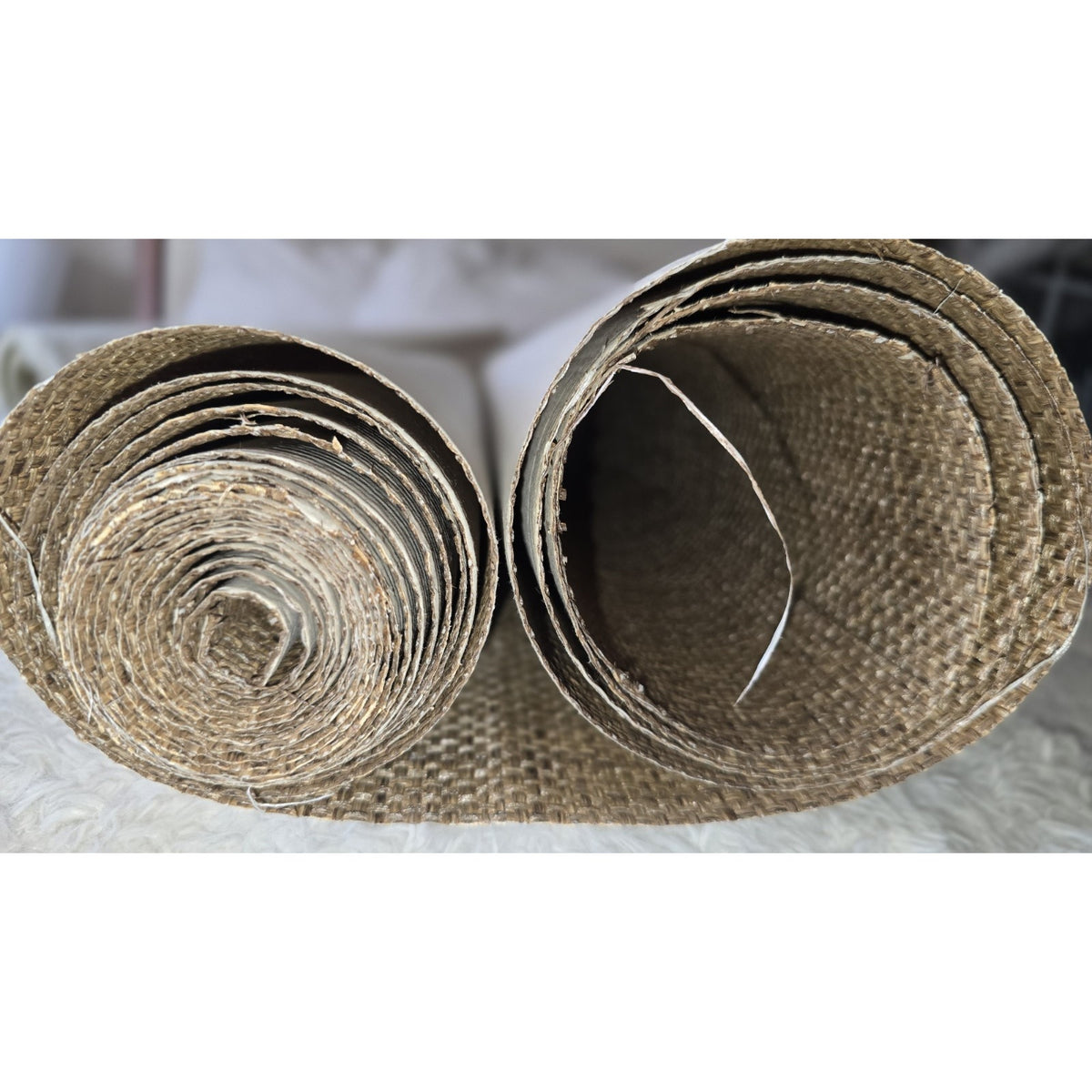 Vintage Natural Grasscloth Wallpaper Roll – 36" x 14' Textured Wallcovering