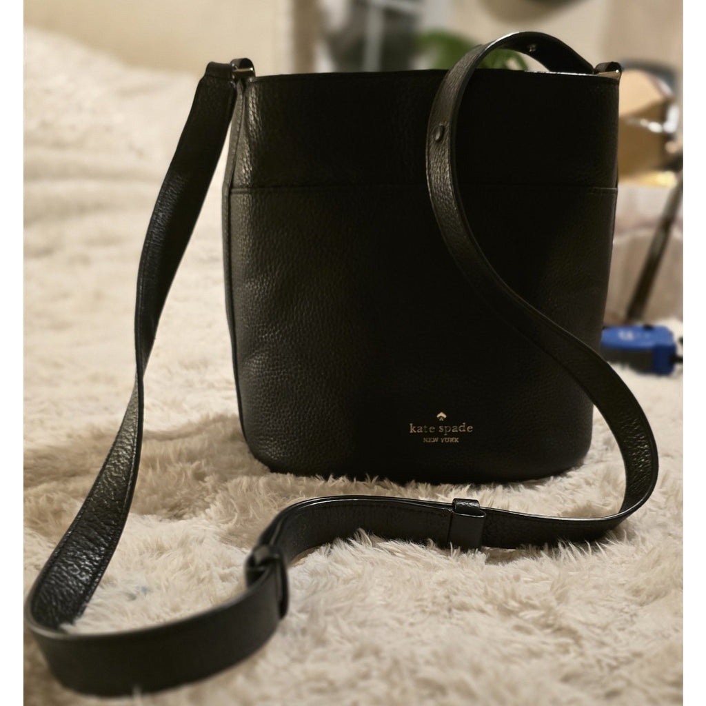 Kate Spade New York Leila Small Leather Black Bucket Bag