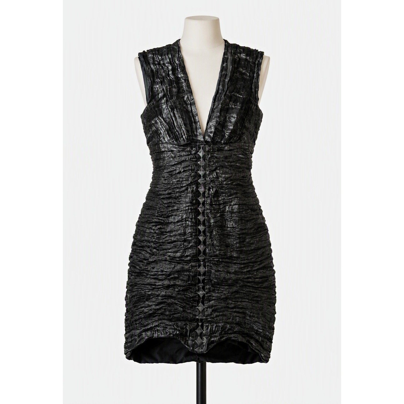Nicole Miller Black Sleeveless V-Neck Ruched Bodycon Mini Dress, Size 4
